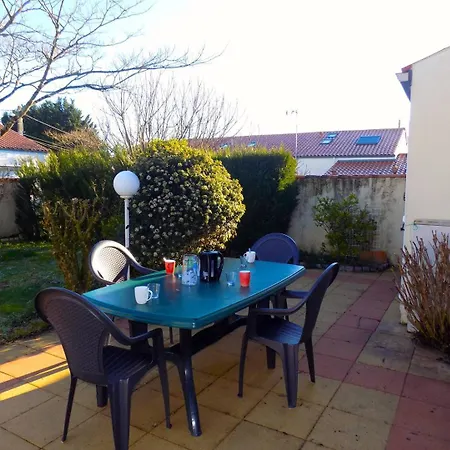 Augustin - Maison Mitoyenne Avec Sa Piscine Privee - 6 Personnes * Saint-Augustin (Charente-Maritime)