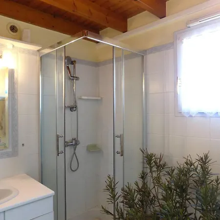 Villa Augustin - Maison Mitoyenne Avec Sa Piscine Privee - 6 Personnes