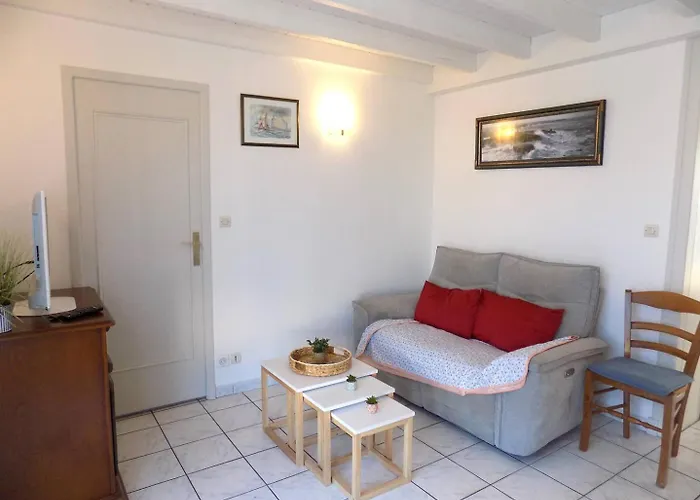 Augustin - Maison Mitoyenne Avec Sa Piscine Privee - 6 Personnes Villa