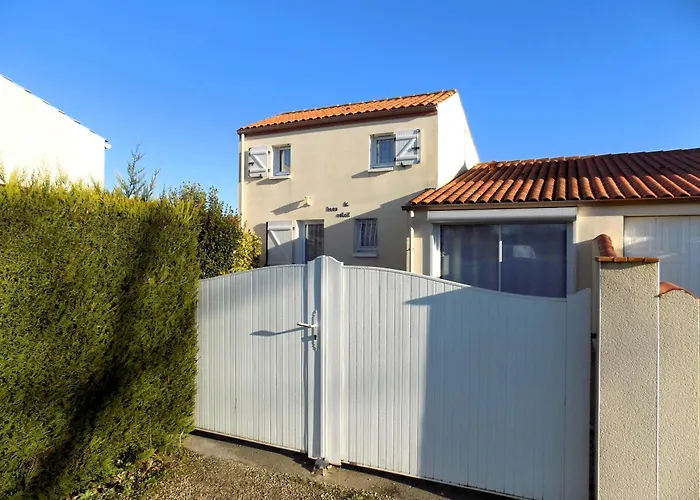 Augustin - Maison Mitoyenne Avec Sa Piscine Privee - 6 Personnes